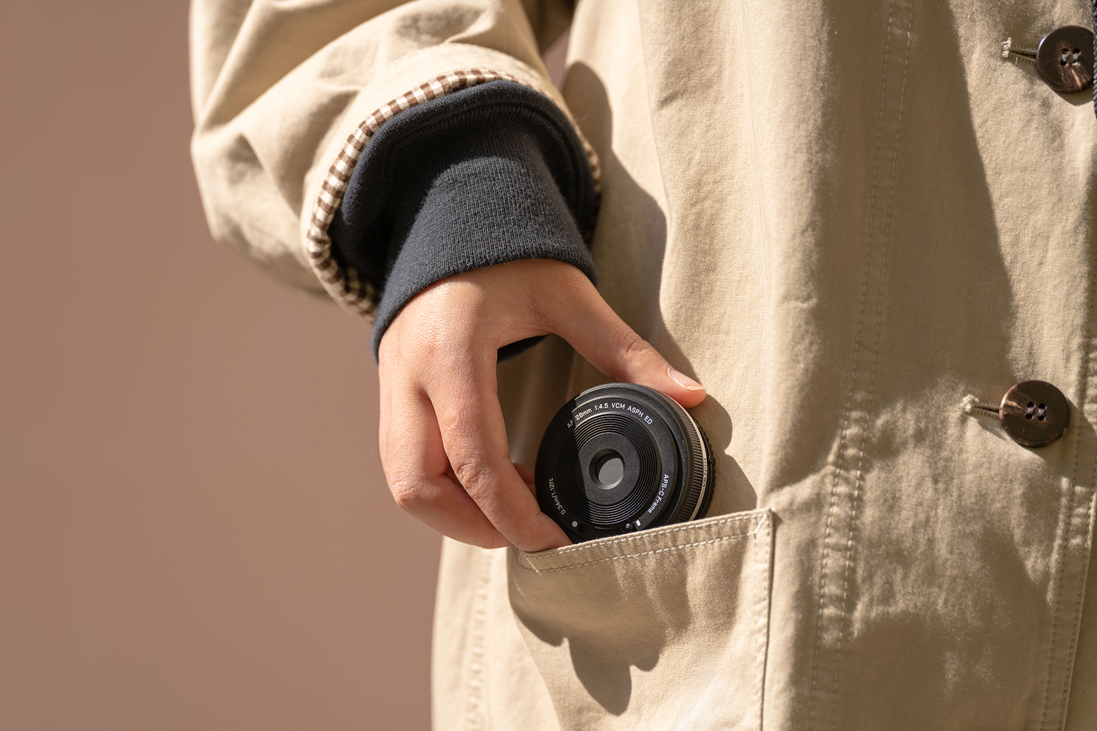 Pancake-Objektiv Viltrox AF 28 mm F/4.5 für Fuji X-Mount