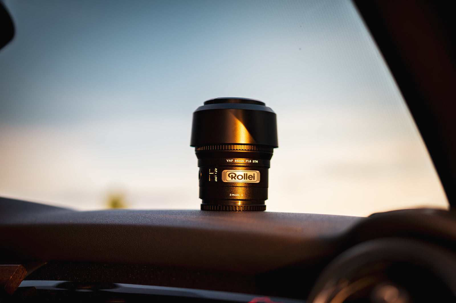 Warum eine 85-mm-Festbrennweite dein erstes Objektiv sein sollte