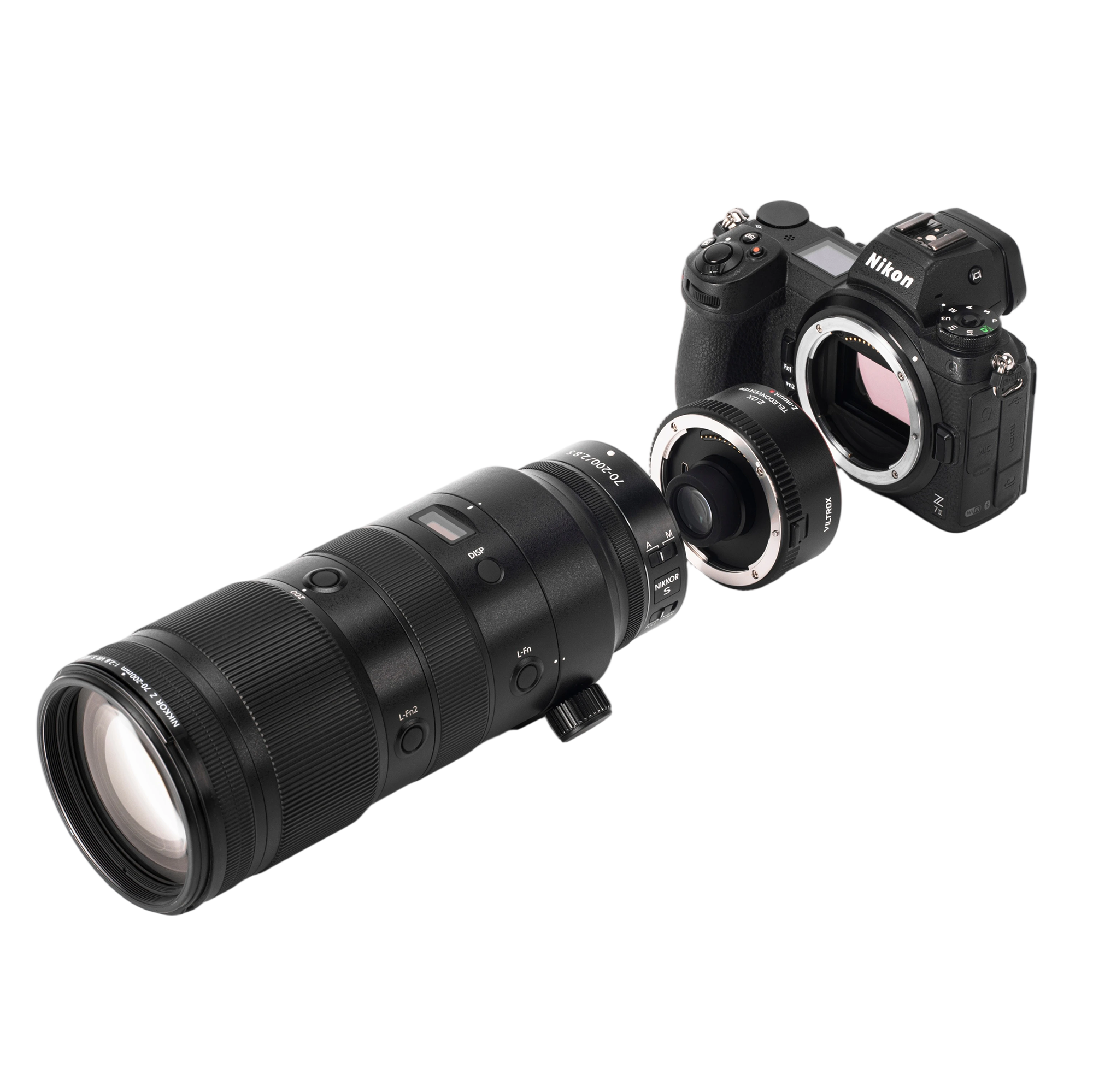 Viltrox Telekonverter montiert zwischen Kamera und Objektiv