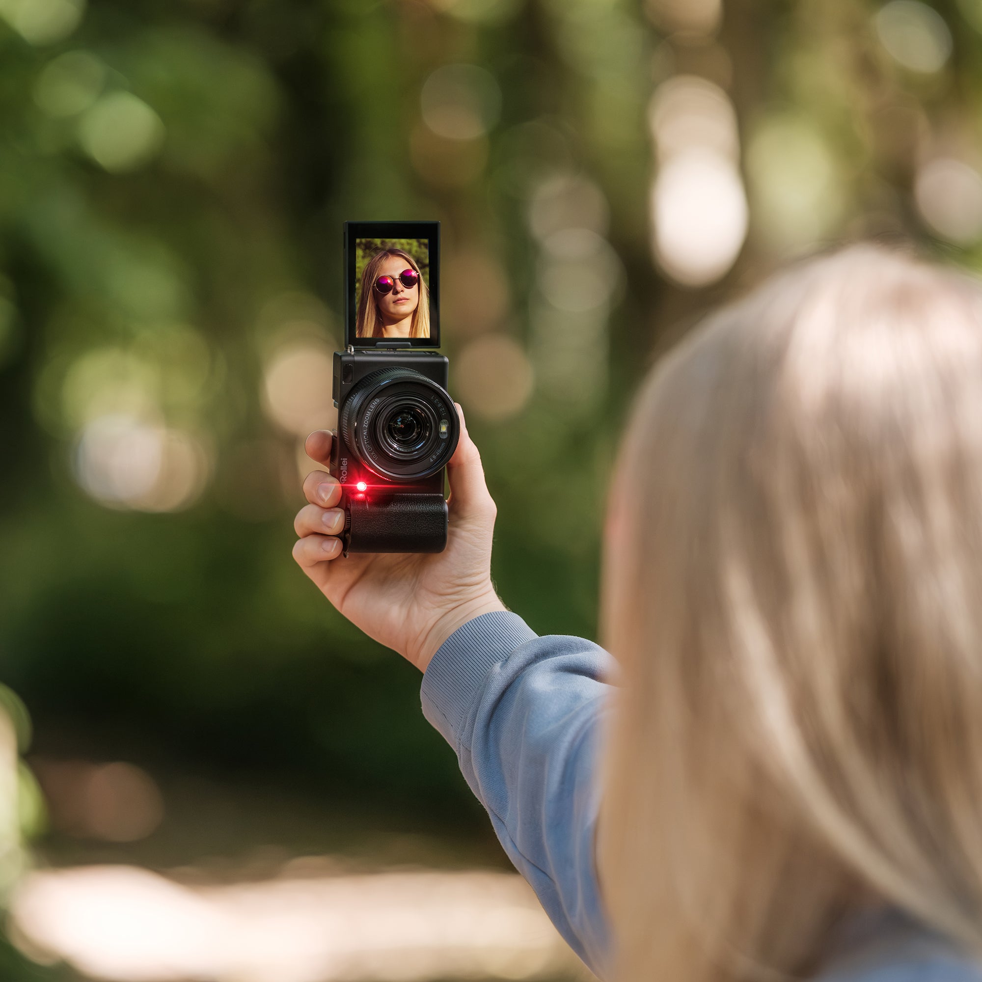 B-Ware Compactline 10x Flip Screen | 64 MP Digitalkamera mit 4K
