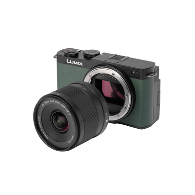 Viltrox Lens | AF 14mm | F/4.0 L | L-Mount