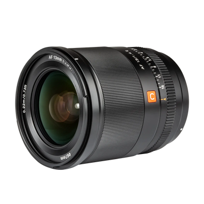 Rollei Objektive B-Ware: Objektiv AF 13 mm F/1.4 E mit Sony E-Mount